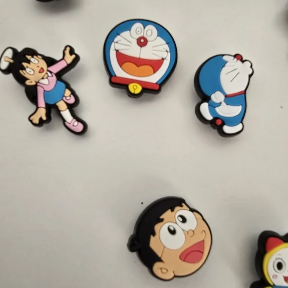 NEW Doraemon Cartoon Cat Jibbitz Bundle 16 Shoe Charms for Crocs - Picture 5 of 7